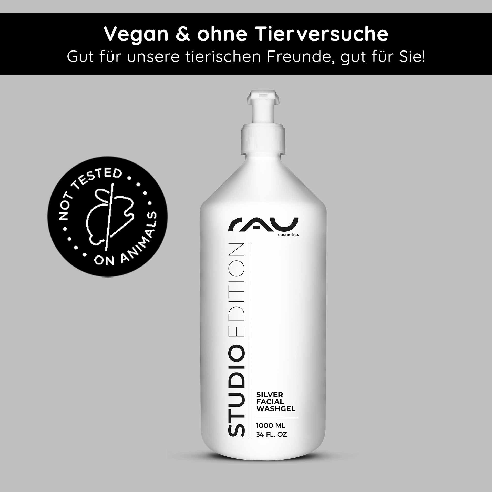 RAU Cosmetics Silver Facial Washgel in einer 1000-ml-Flasche mit Pumpspender, der Aufschrift „Studio Edition“ und dem Cruelty-Free-Logo „Not Tested on Animals“ unterstreicht die veganen und tierfreundlichen Eigenschaften.