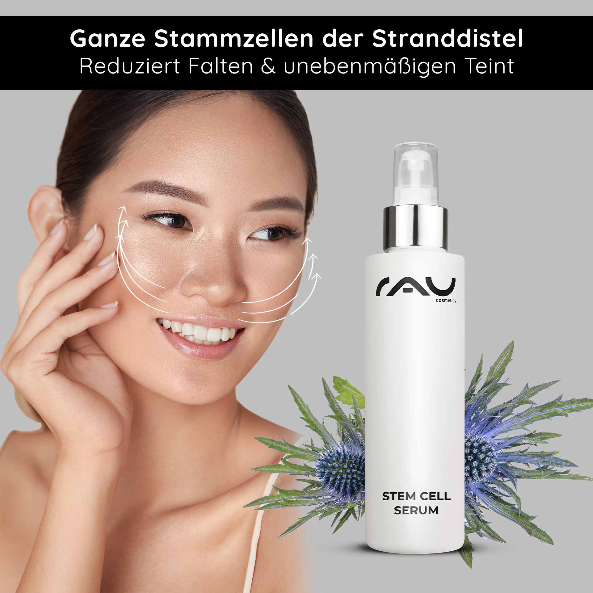 Un flacon de « RAU Cosmetics Stem Cell Serum » à côté d'une femme souriante appliquant le sérum sur son visage et soulignant les bienfaits anti-âge et la réduction des rides par les cellules souches végétales.