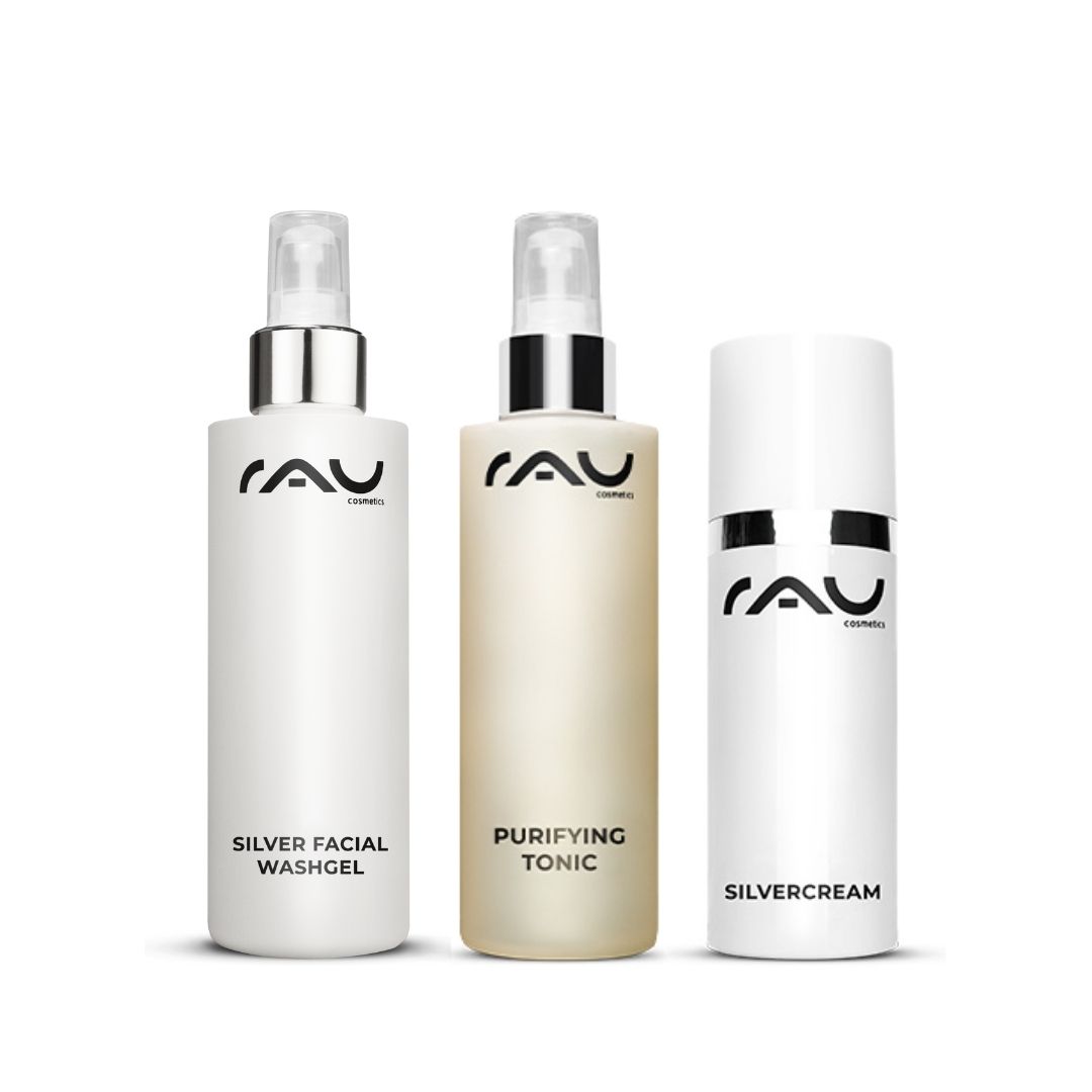 Routine de soins de base pour peau impure et grasse Das Hautpflegeset von RAU Cosmetics mit Silver Facial Washgel, Purifying Tonic und Silvercream wurde für fettige und zu Akne neigende Haut entwickelt und legt den Schwerpunkt auf antimikrobielle Eigenschaften und eine effektive Reinigung.