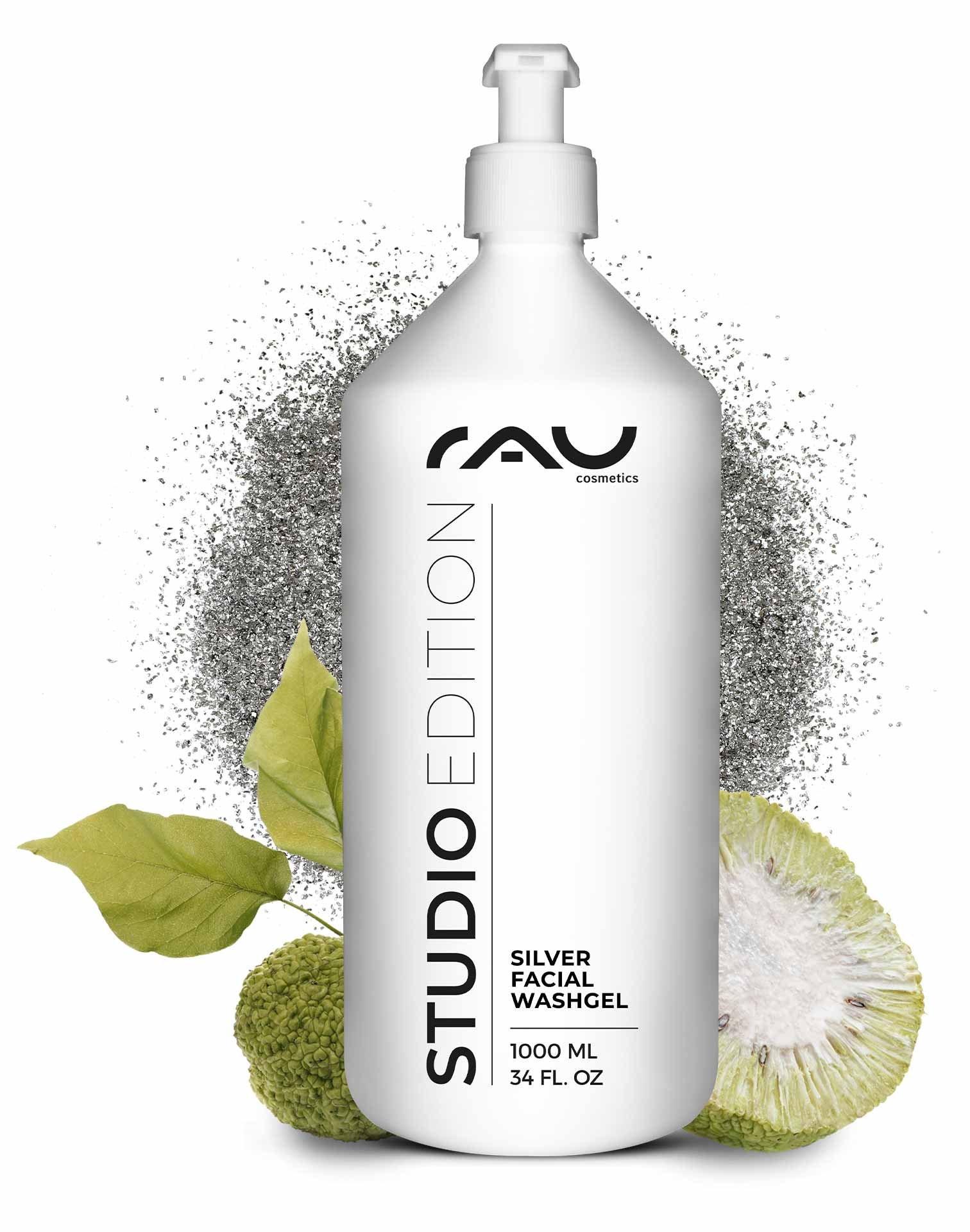 Flacon de RAU Silver Facial Washgel 1000 ml avec action antimicrobienne, entouré de feuilles vertes et d'éléments graphiques, pour un nettoyage doux et le soin de la peau.